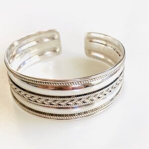925 BA Indonesia Sterling  Bangle Vintage 21.24g